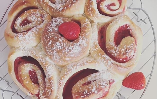 Chinois Brioche A La Creme A La Fraise Au Thermomix Recette Plat