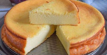 Gâteau au fromage blanc parfumé au citron
