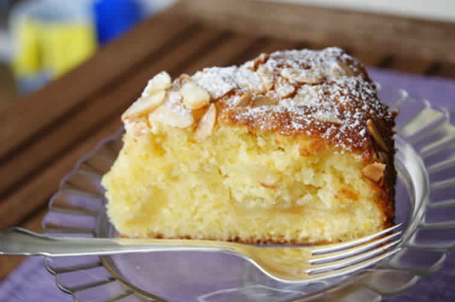 Recette Gâteau aux pommes et à la crème d'amande