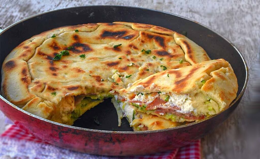 Fougasse avec mortadelle et courgettes à la poêle