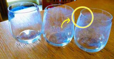 Voici comment enlever la patine blanche des verres et les rendre brillants avec une astuce géniale