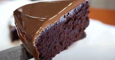 La recette du gâteau au chocolat à 50 calories qui cartonne en ce moment sur Facebook